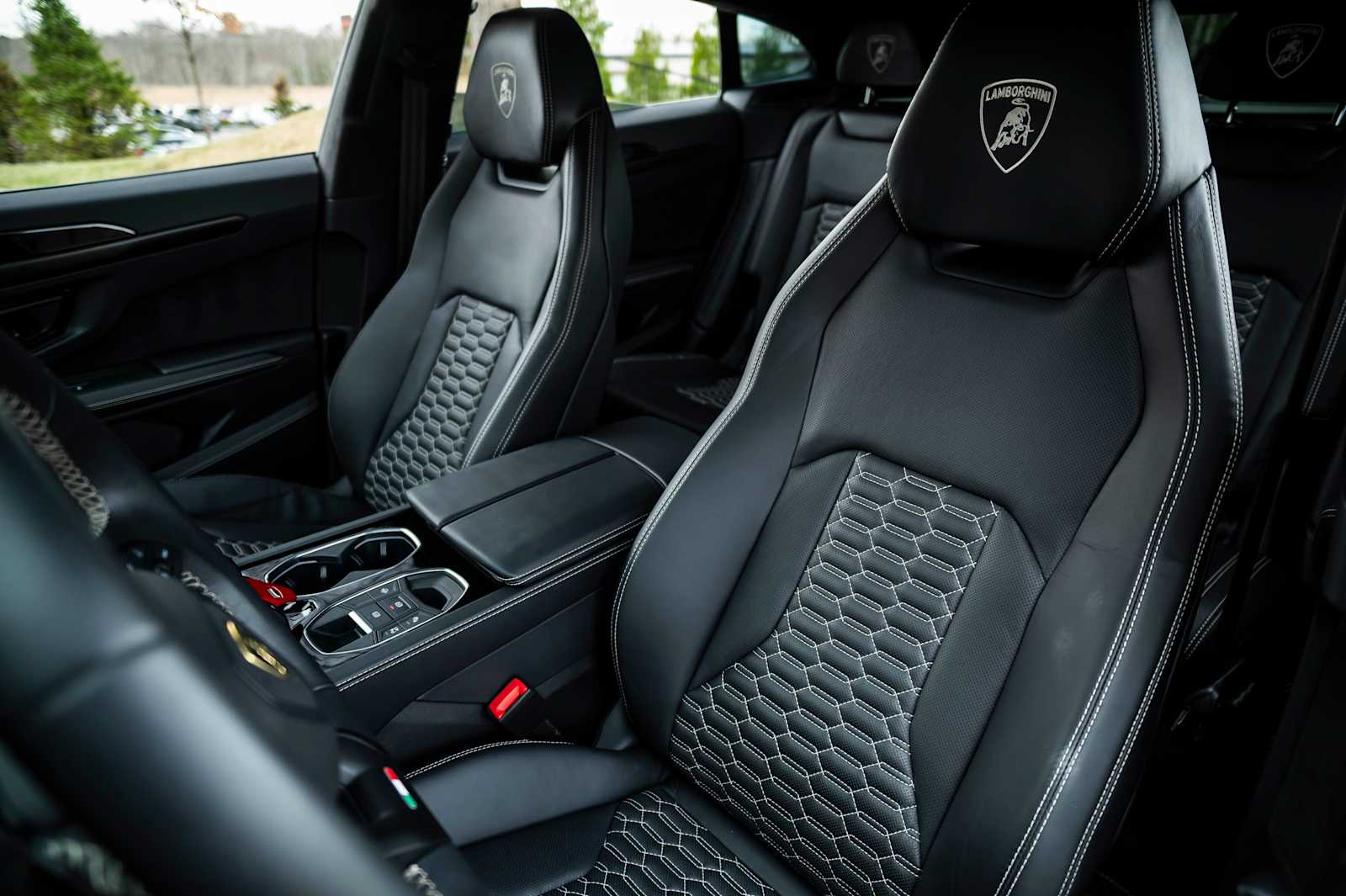 2023 Lamborghini Urus S - Photo 6