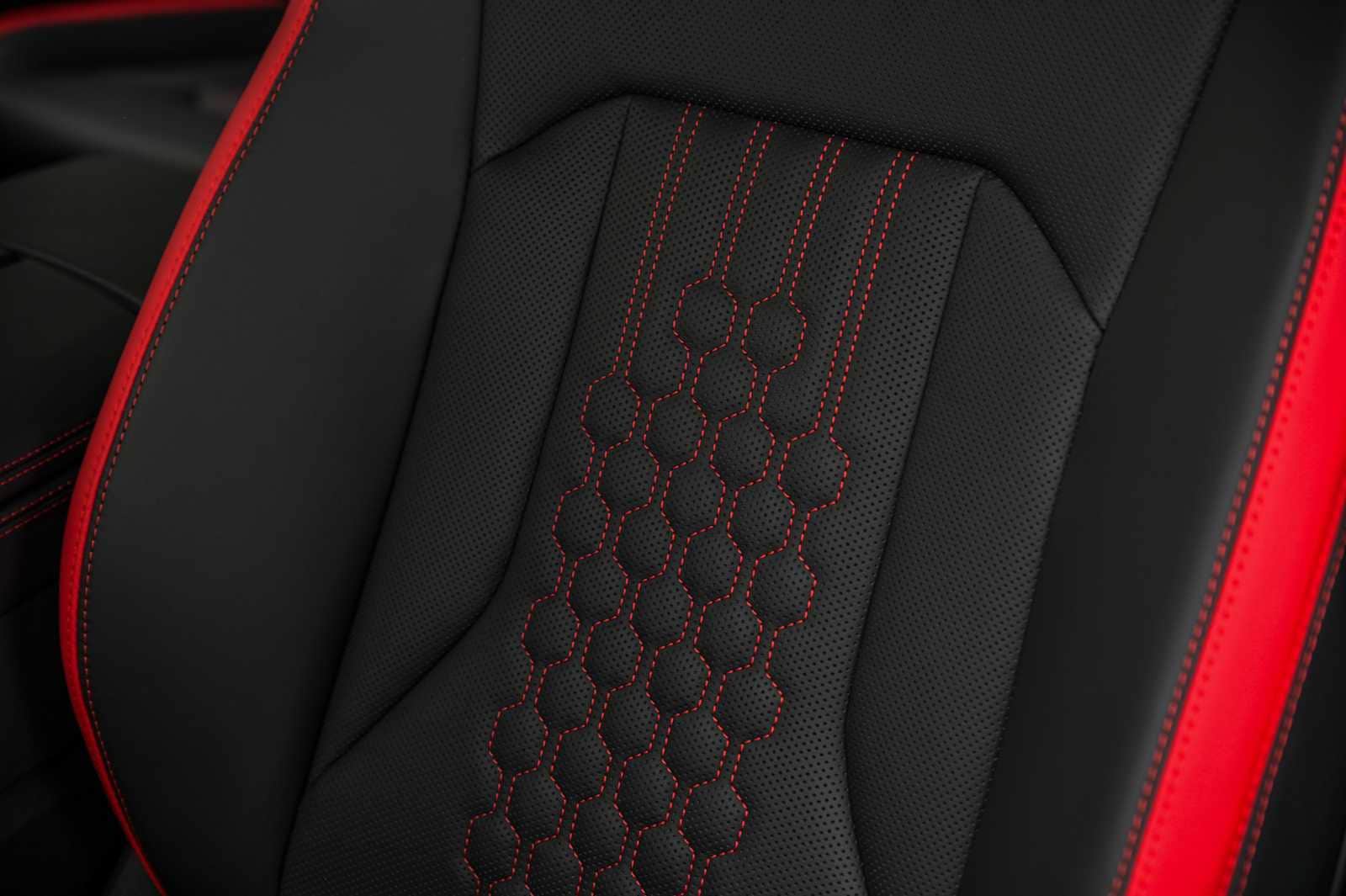2024 Lamborghini Urus S - Photo 33