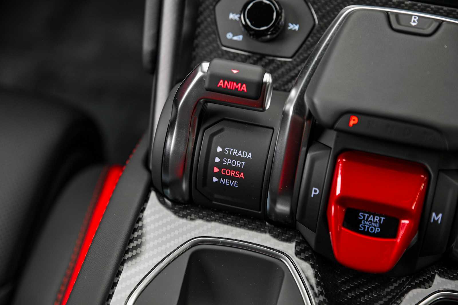 2024 Lamborghini Urus S - Photo 48