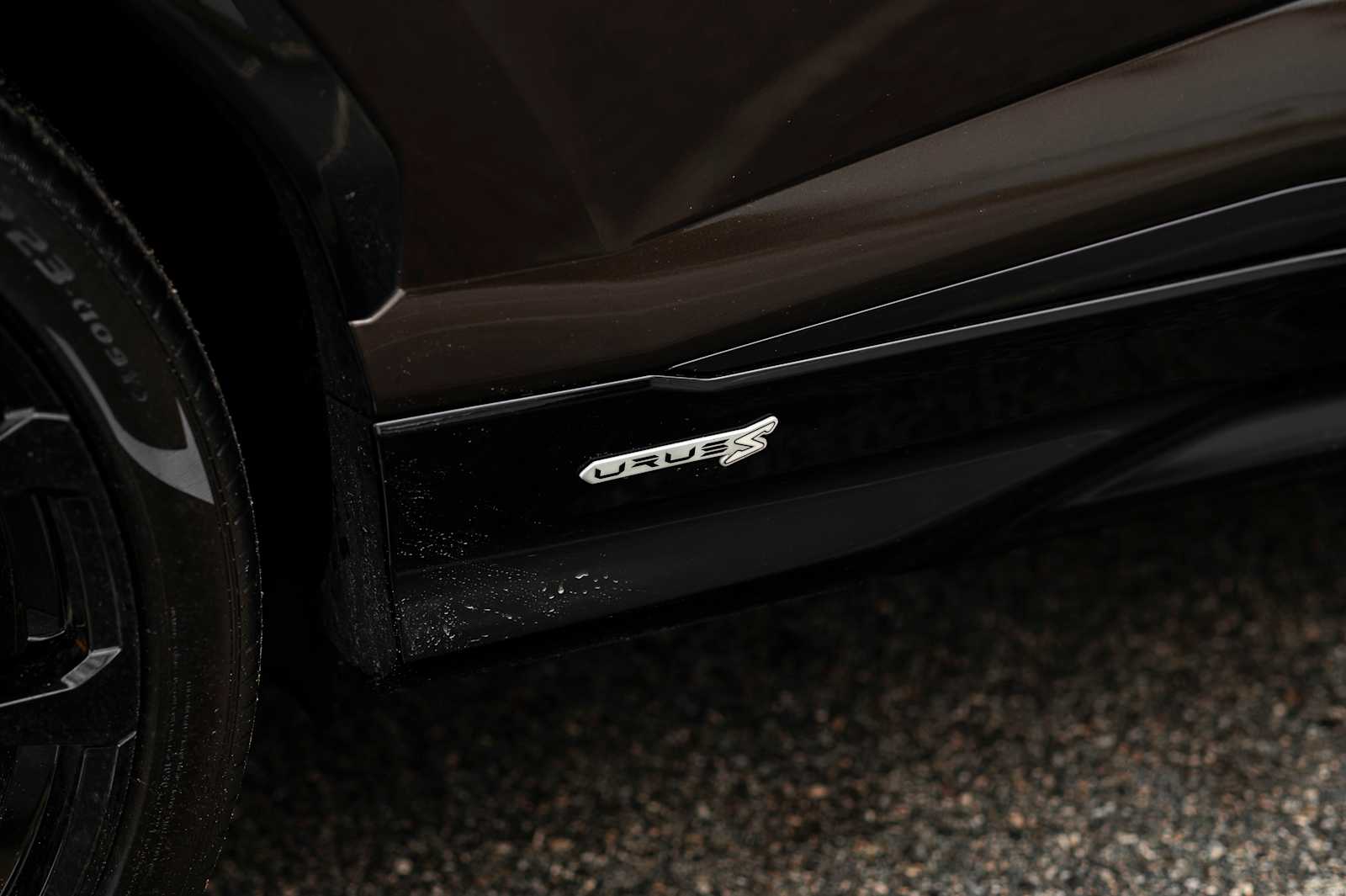 used 2024 Lamborghini Urus car, priced at $256,877