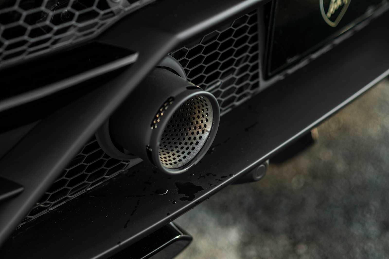 used 2021 Lamborghini Huracan EVO car, priced at $259,998