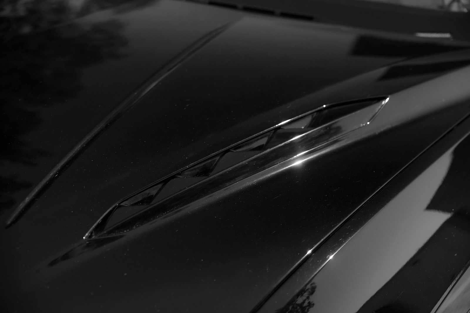 2024 Lamborghini Urus S - Photo 17