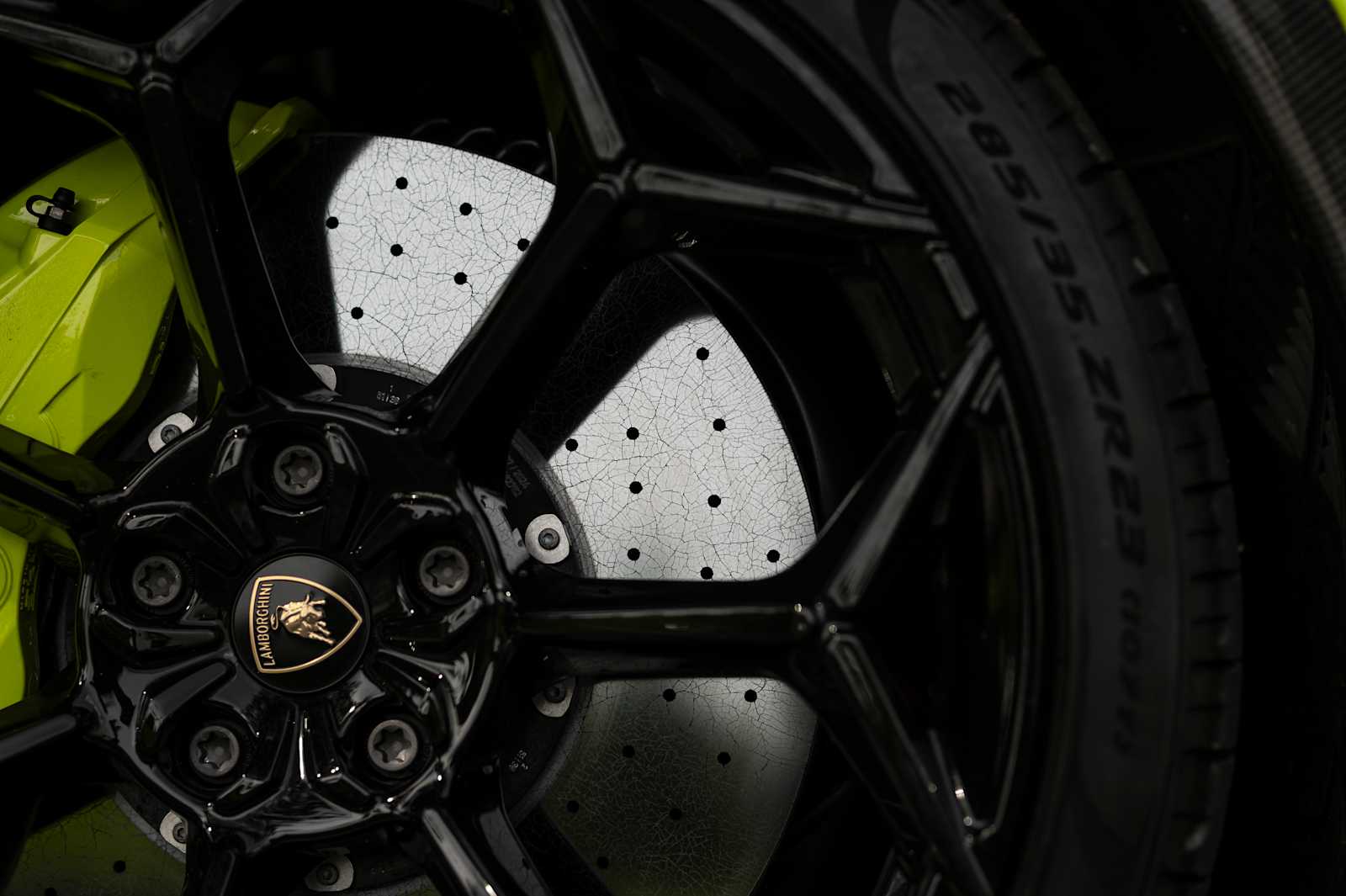 used 2024 Lamborghini Urus car, priced at $292,900