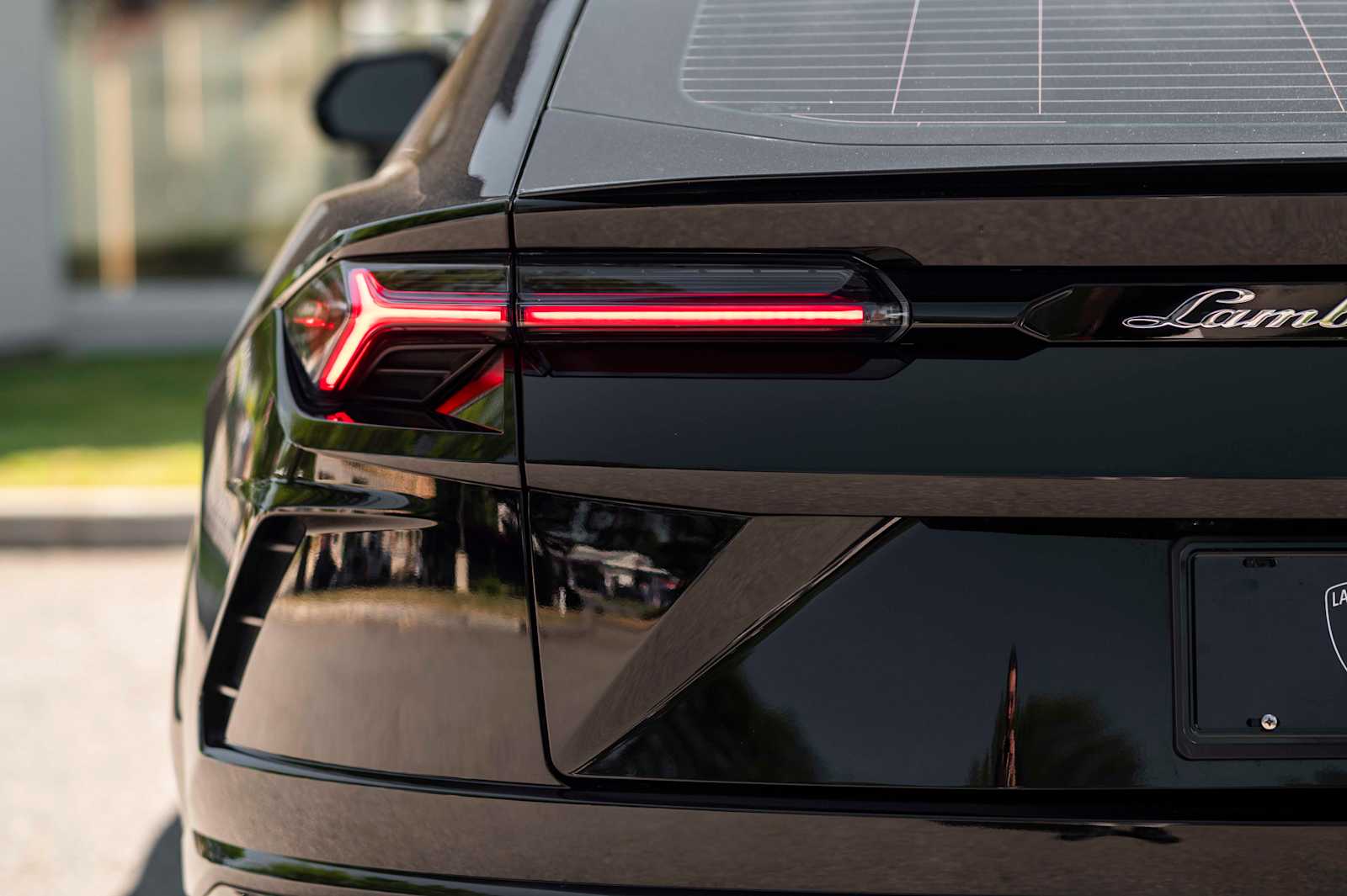 used 2021 Lamborghini Urus car, priced at $198,900