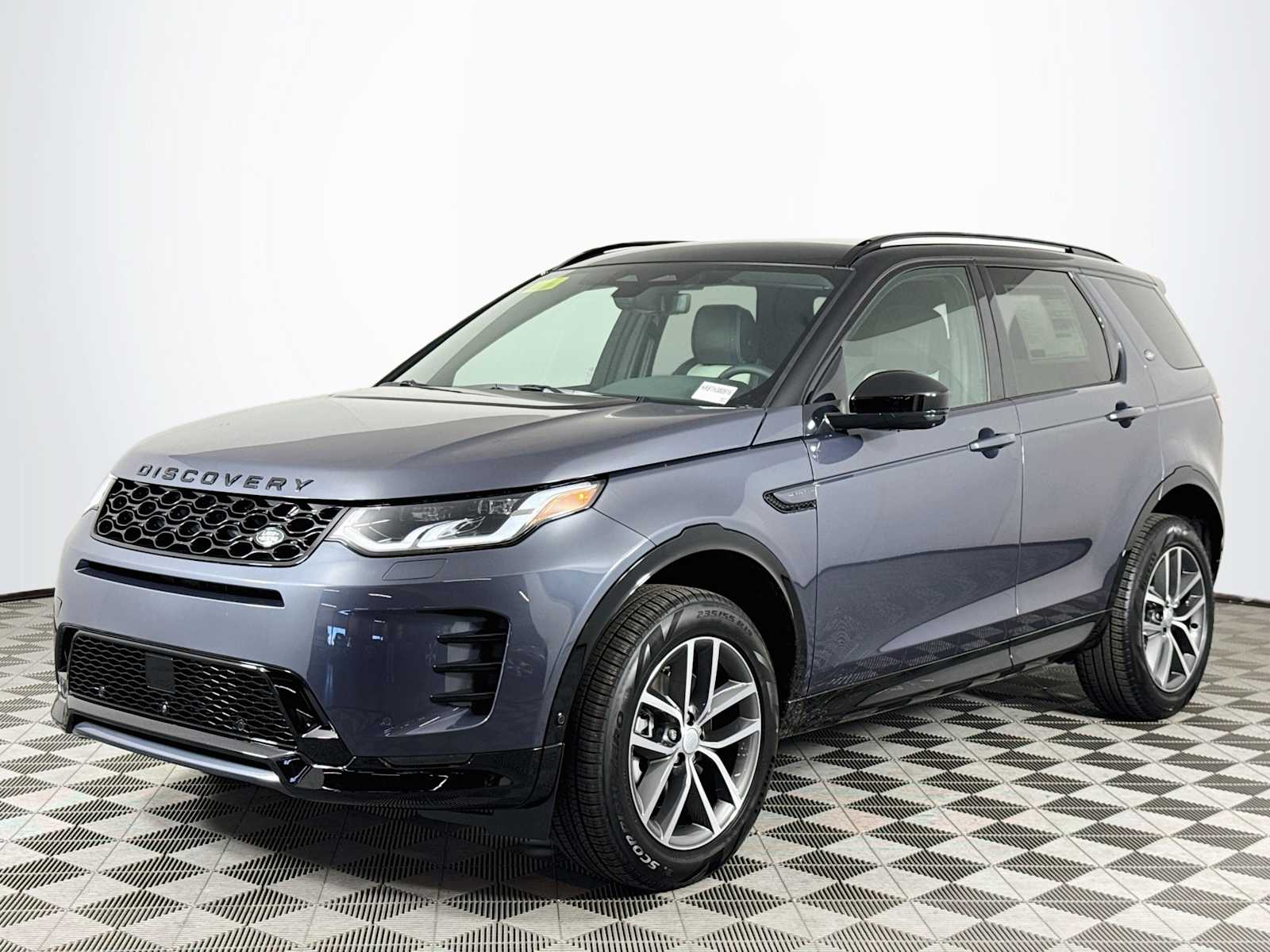 2026 Land Rover Discovery Sport