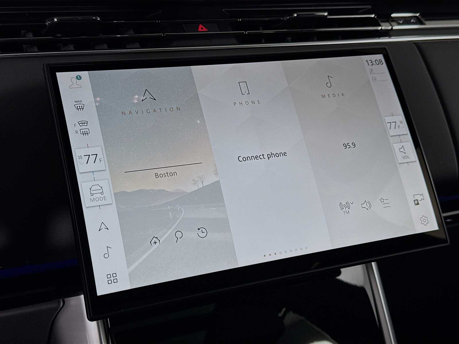 2026 Land Rover Range Rover SE - Photo 14