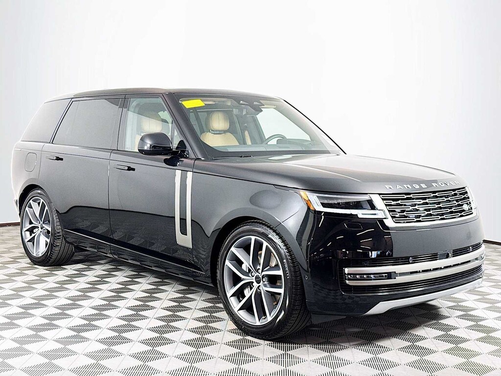 New 2026 Land Rover Range Rover SE 7 Seats SUV