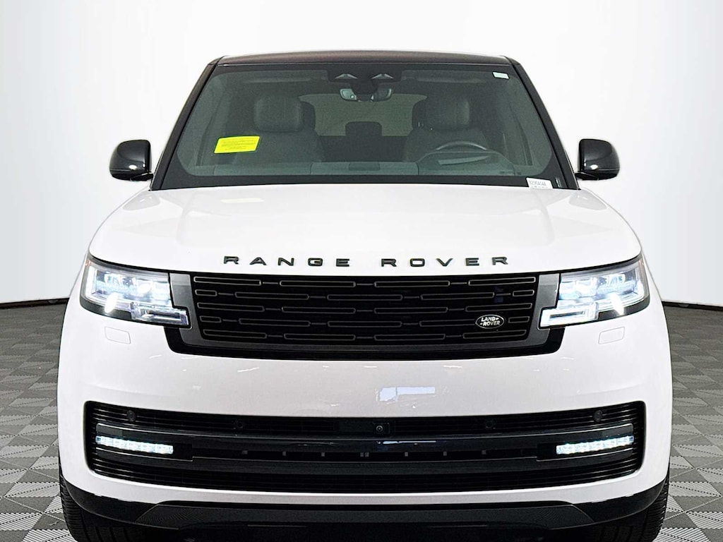 Used 2024 Land Rover Range Rover P530 SE SUV