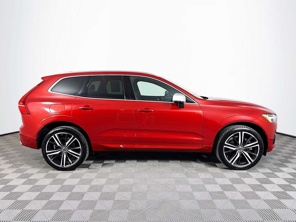 Used 2019 Volvo XC60 T5 R-Design SUV