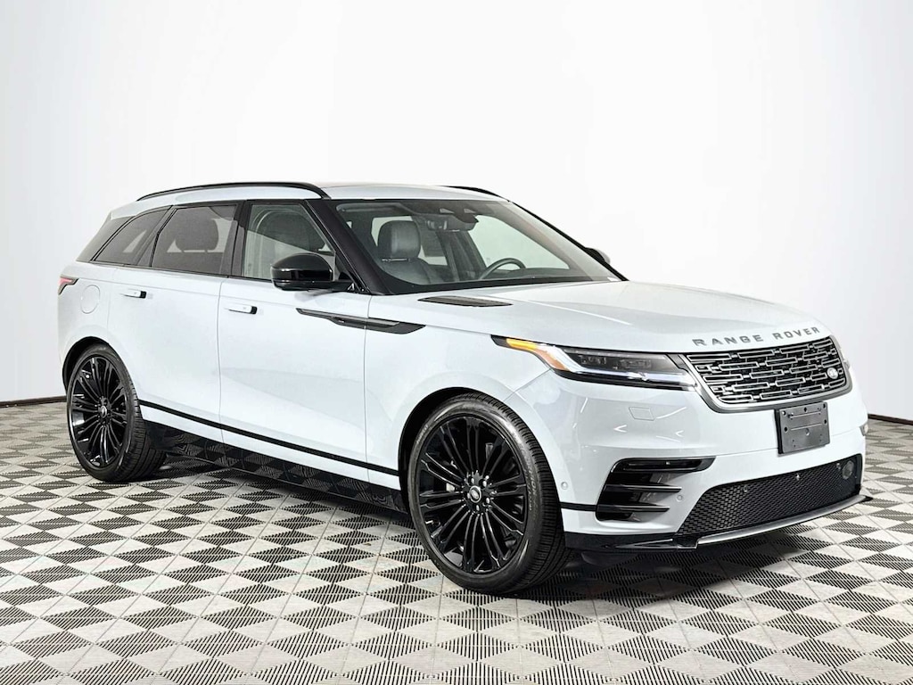Certified 2026 Land Rover Range Rover Velar P250 Dynamic SE SUV