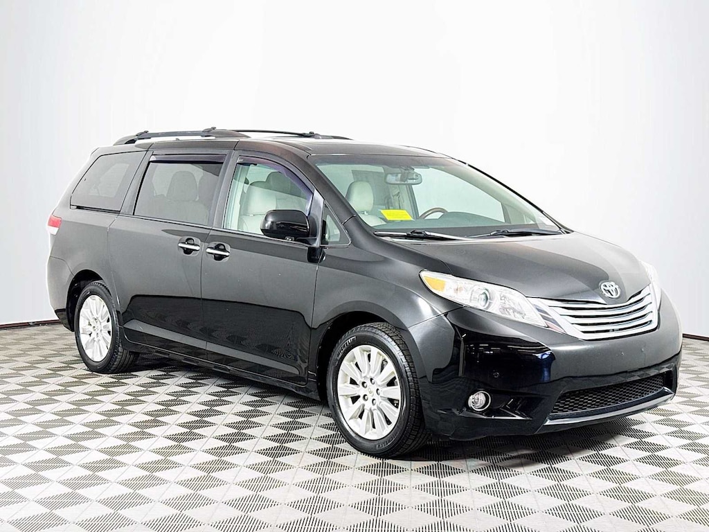 Used 2012 Toyota Sienna Limited 7 Passenger Van