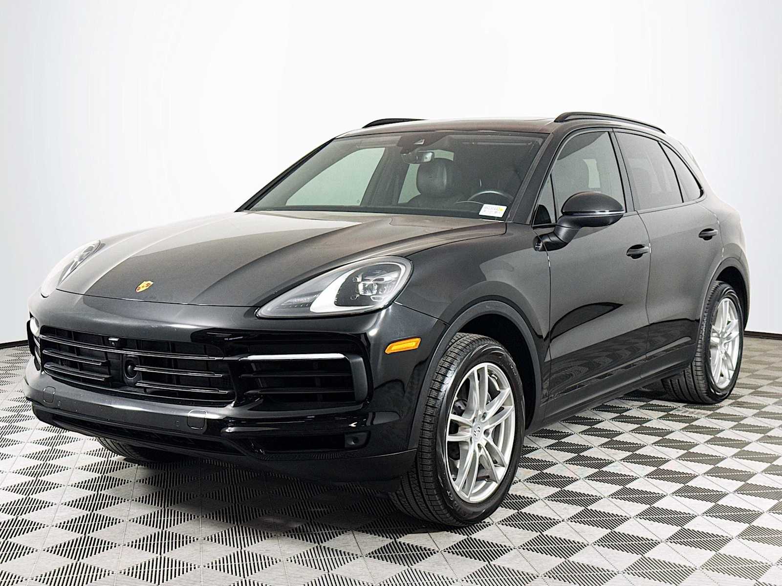 2022 Porsche Cayenne Base