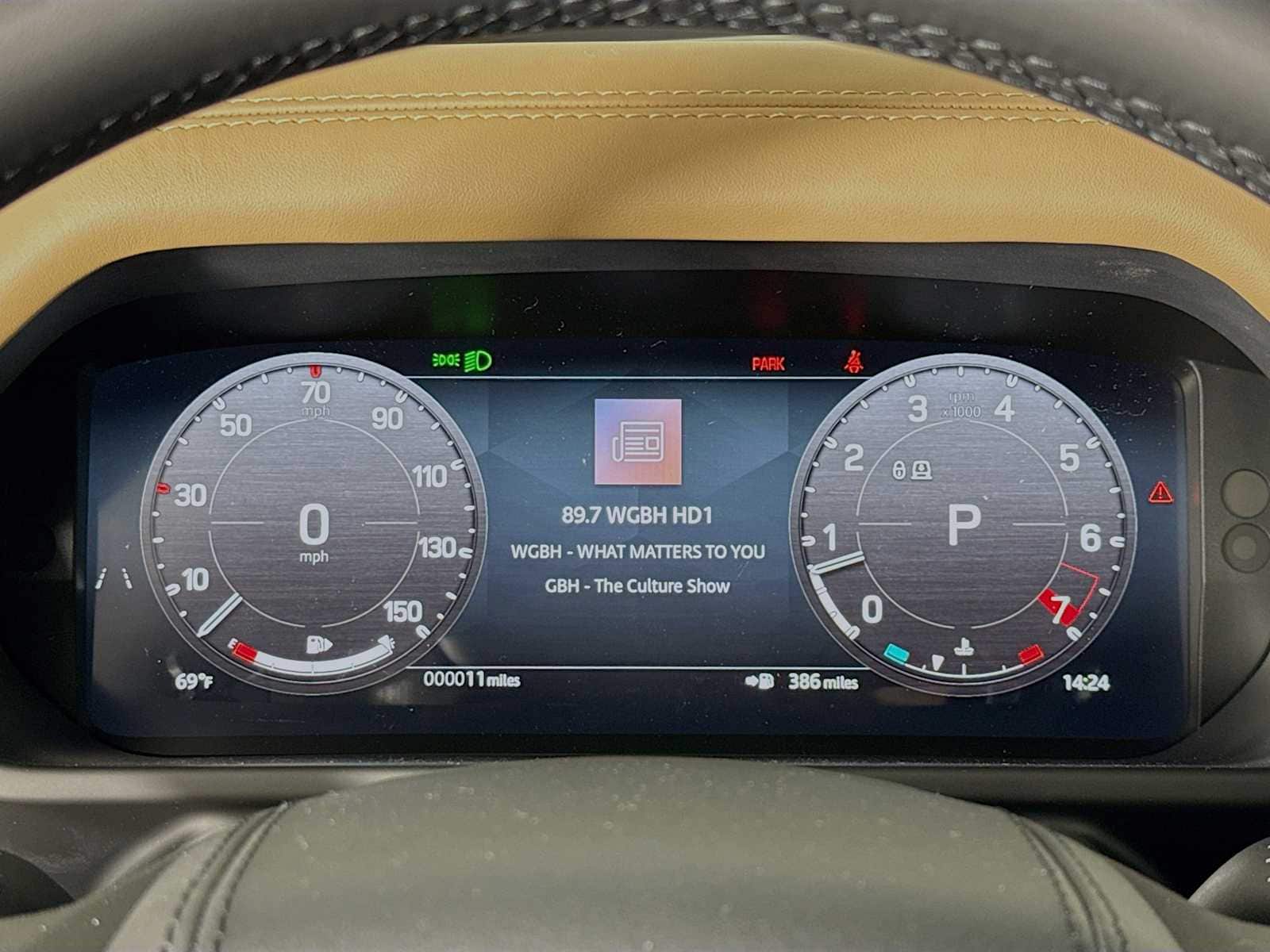 2025 Land Rover Defender V8 - Photo 13