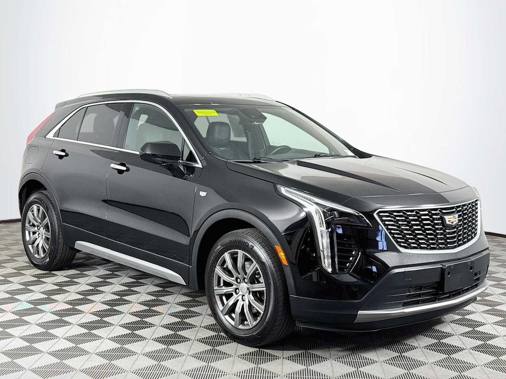 Used 2019 CADILLAC XT4 Premium Luxury SUV