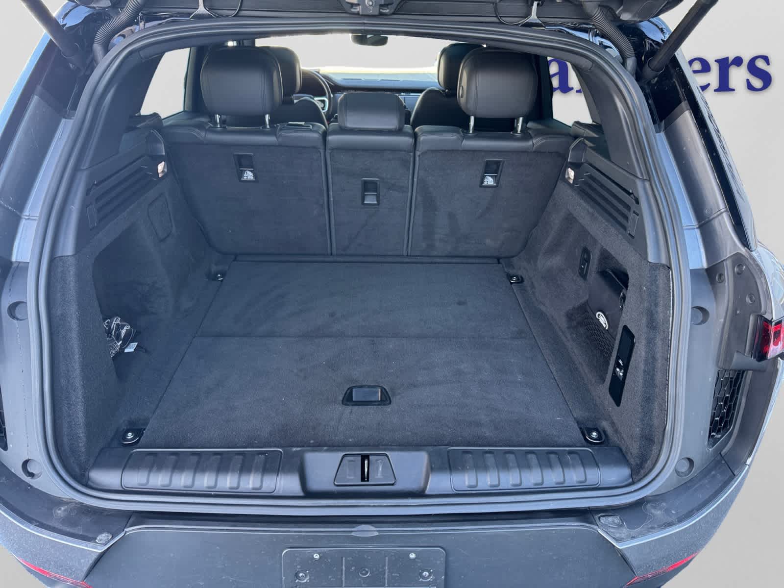 2023 Land Rover Range Rover Sport SE - Photo 8