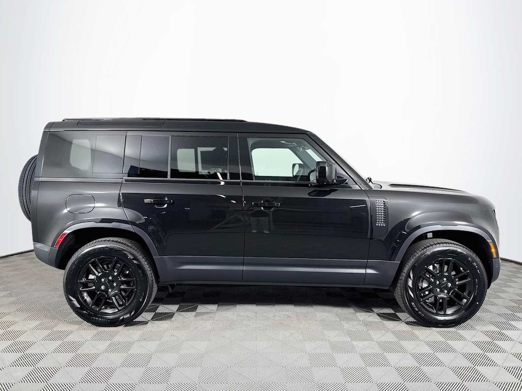 New 2026 Land Rover Defender 110 S SUV