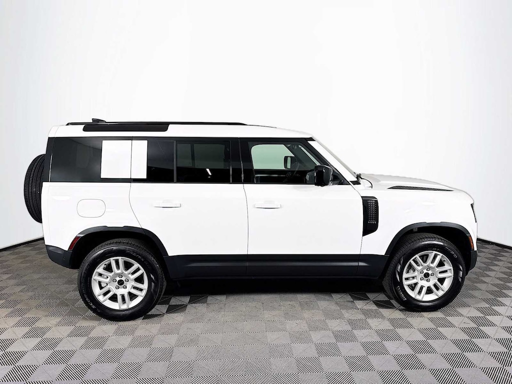 New 2026 Land Rover Defender 110 S SUV