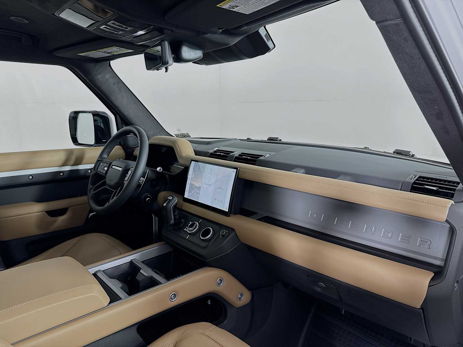 2025 Land Rover Defender V8 - Photo 28