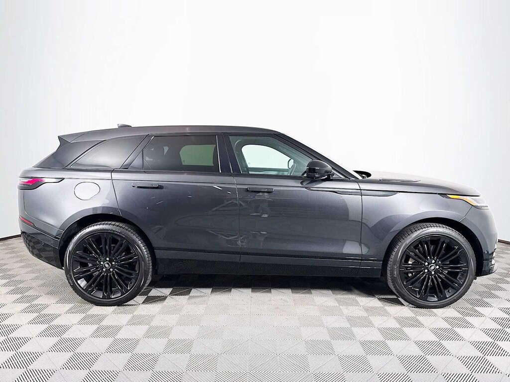 Used 2026 Land Rover Range Rover Velar P250 Dynamic SE SUV