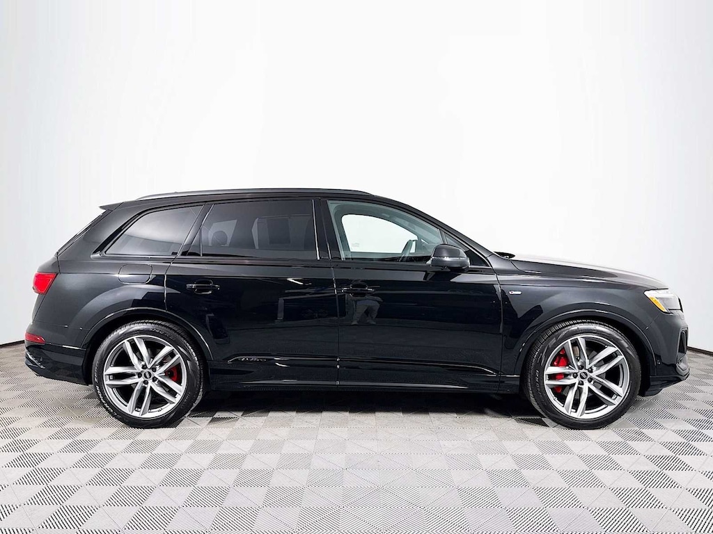 Used 2026 Audi Q7 55 Premium SUV