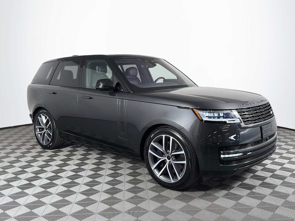 Used 2023 Land Rover Range Rover P530 SE SUV
