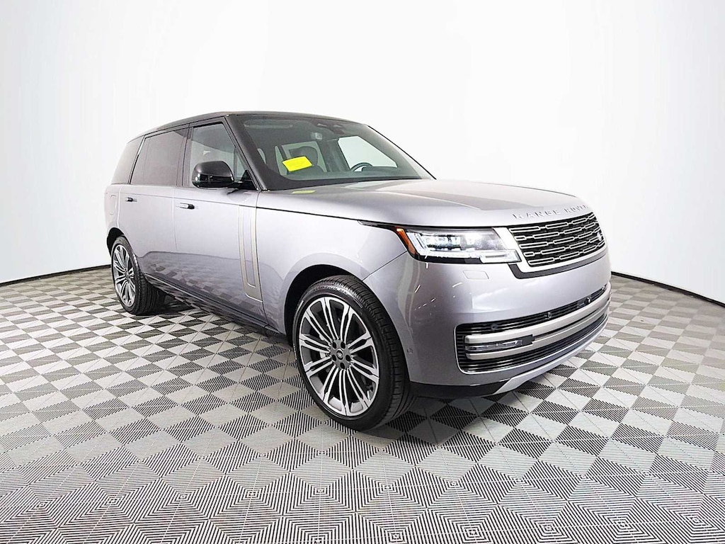 Certified 2025 Land Rover Range Rover P530 SE 7 Seat SUV