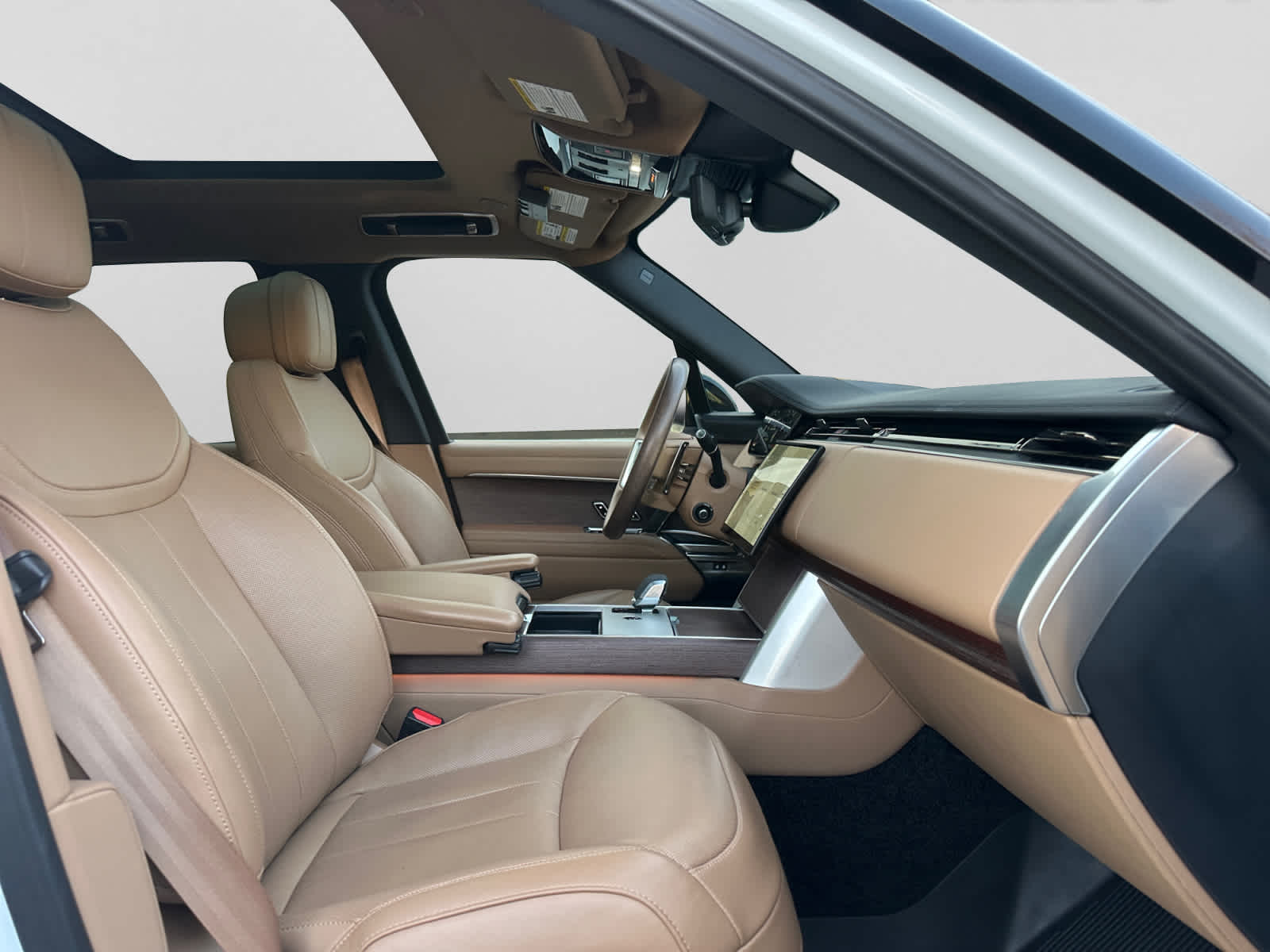 2025 Land Rover Range Rover SE - Photo 30