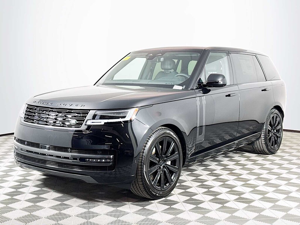 New 2026 Land Rover Range Rover SE LWB 7-Seats / V8 SUV