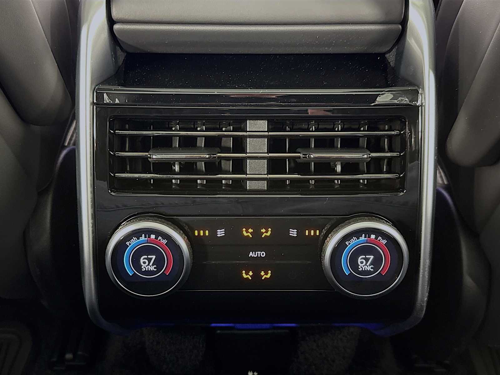 2026 Land Rover Range Rover SE - Photo 26