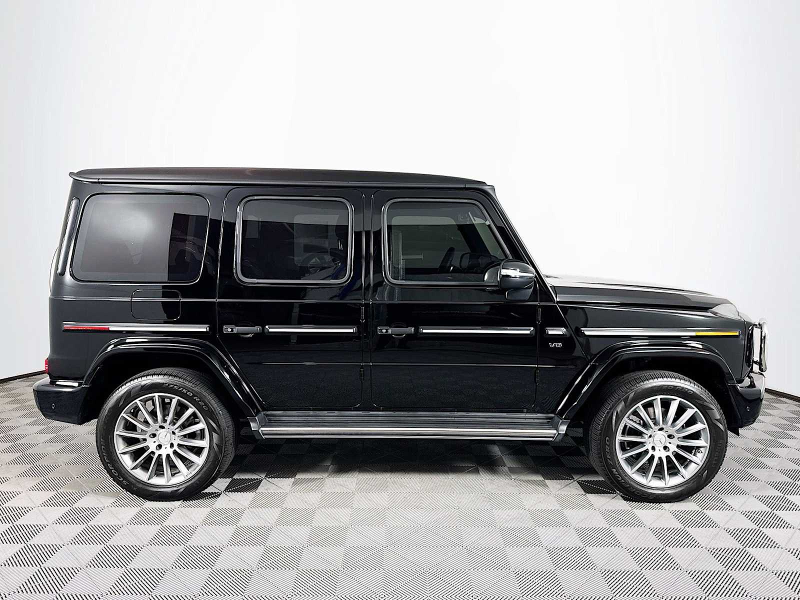 2023 Mercedes Benz G 550 photo 4