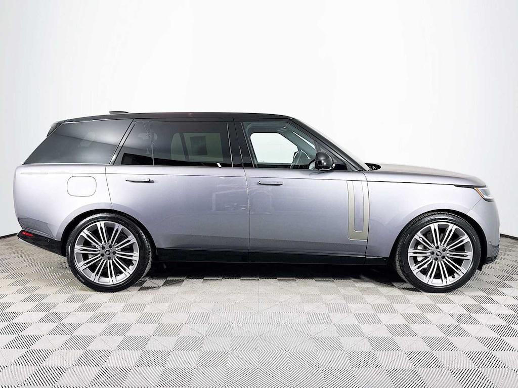 Certified 2025 Land Rover Range Rover P530 SE 7 Seat SUV