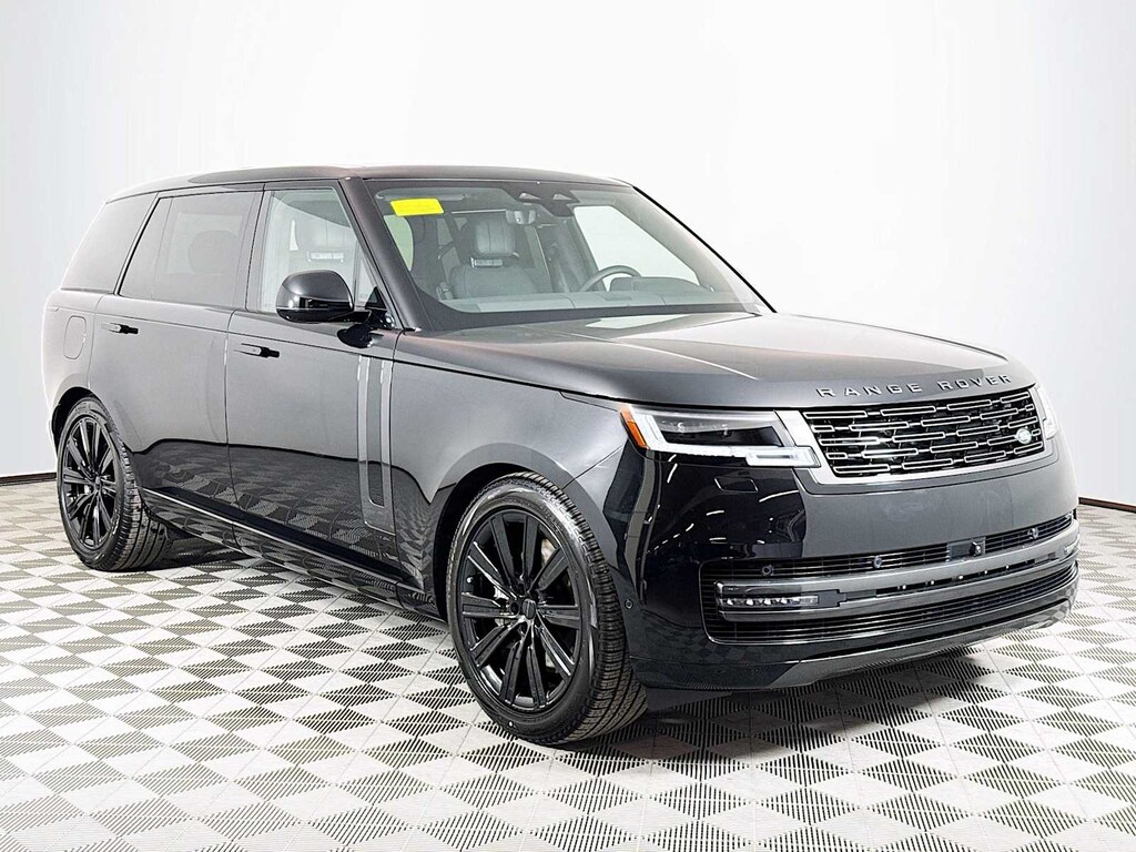 New 2026 Land Rover Range Rover SE LWB 7-Seats / V8 SUV