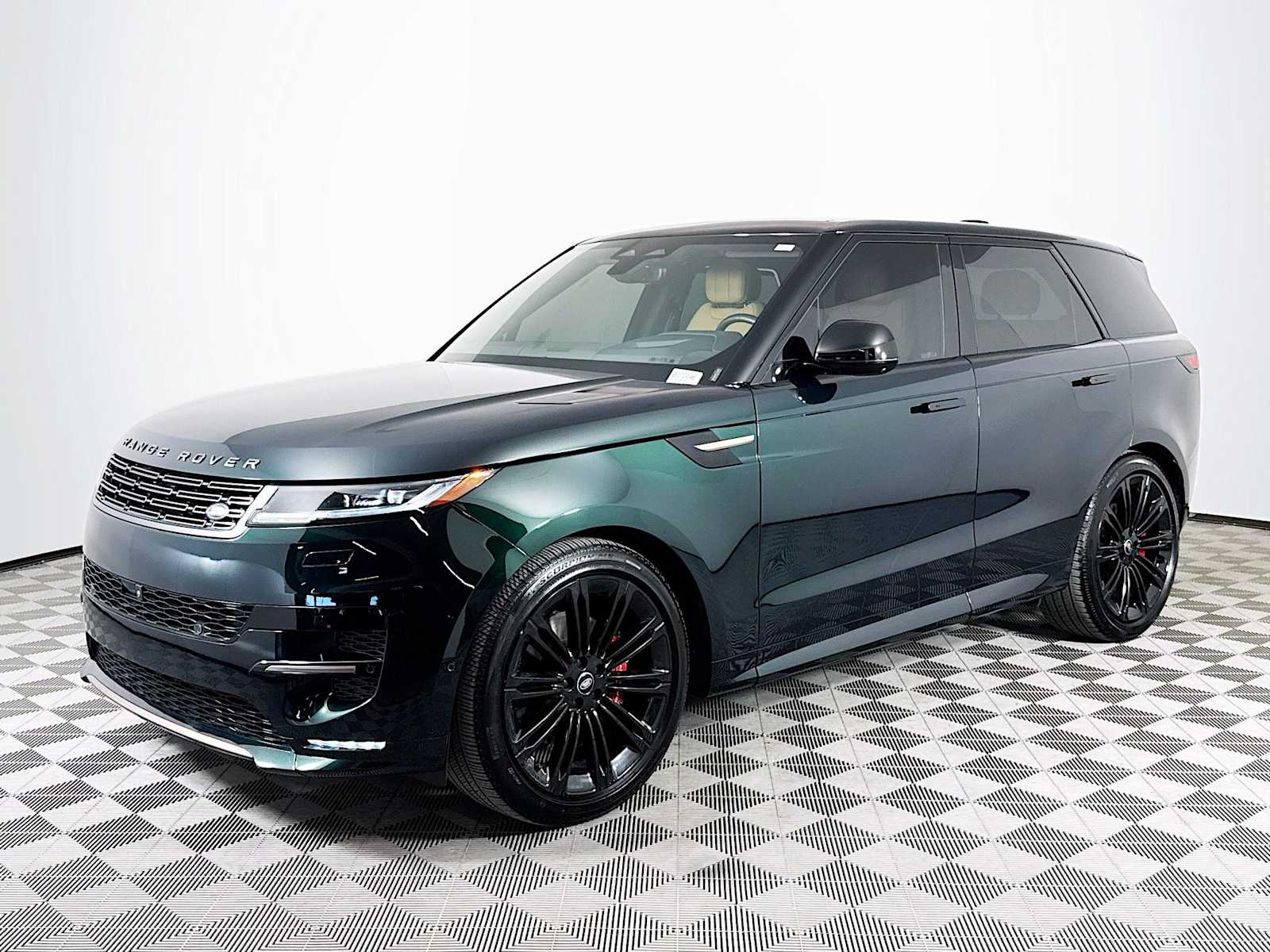 British Racing Green SV Bespoke Ultra Met Gloss 2025 Land Rover Range Rover Sport SUV / Crossover All-Wheel Drive Automatic