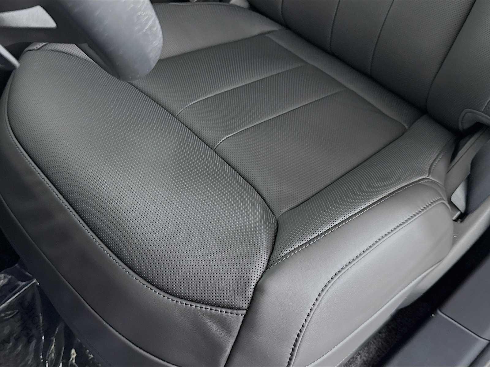 2026 Land Rover Range Rover SE - Photo 21