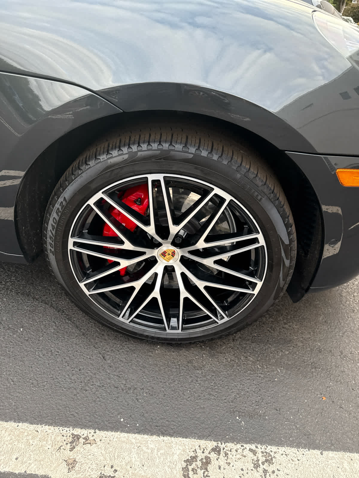 2022 Porsche Macan GTS photo 4