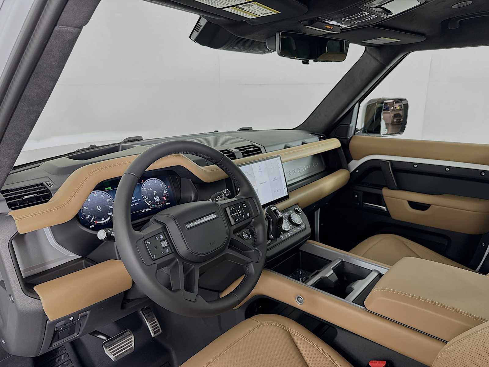 2025 Land Rover Defender V8 - Photo 9
