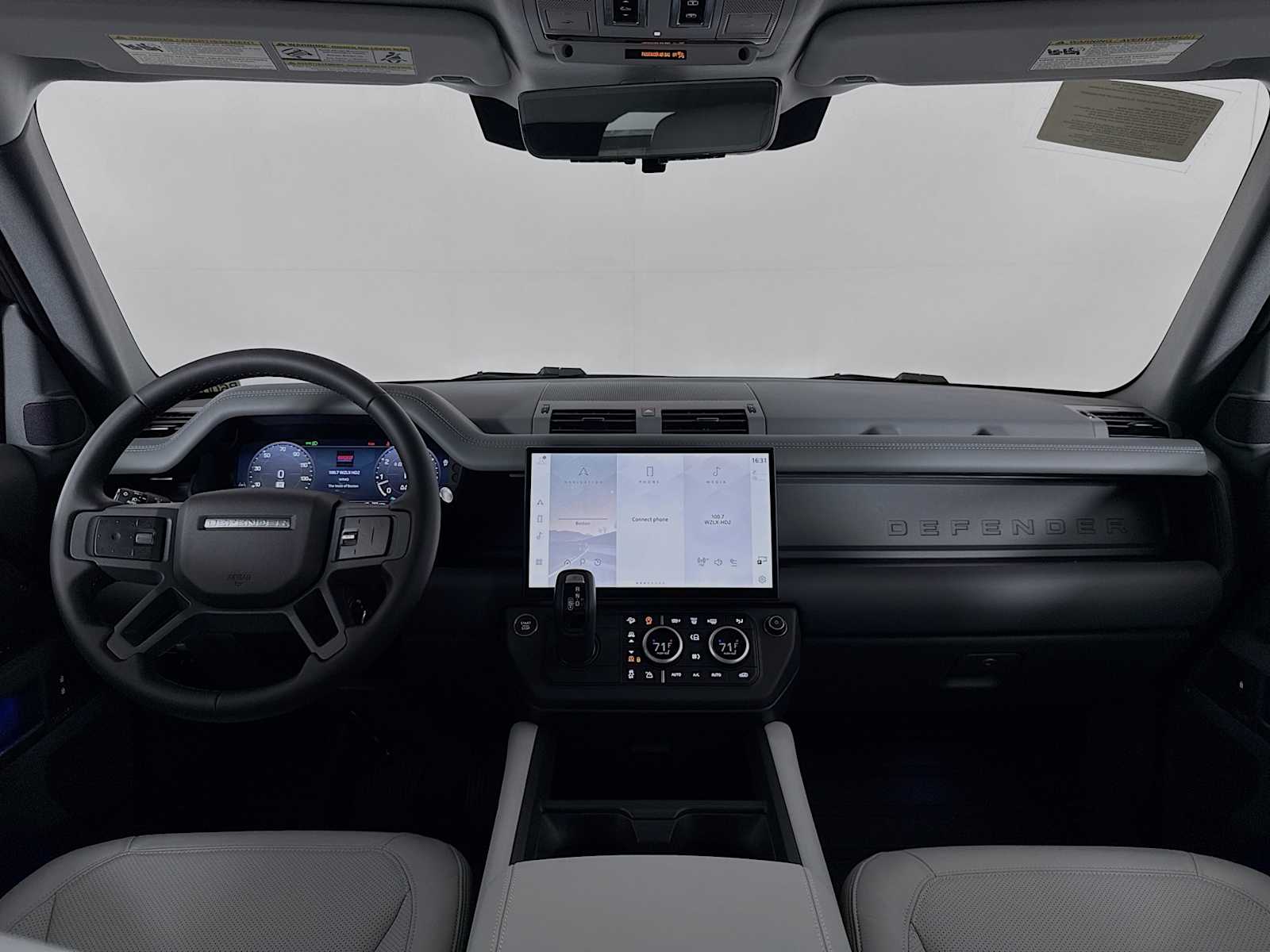 2026 Land Rover Defender X-Dynamic SE - Photo 22