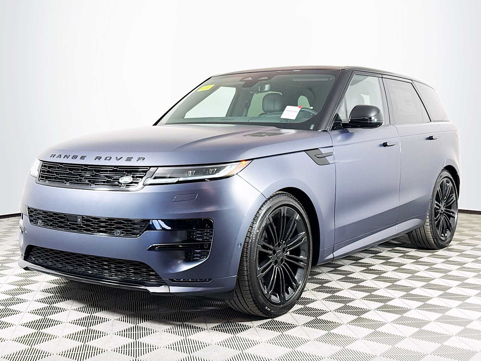 2026 Land Rover Range Rover Sport P400 Dynamic SE AWD