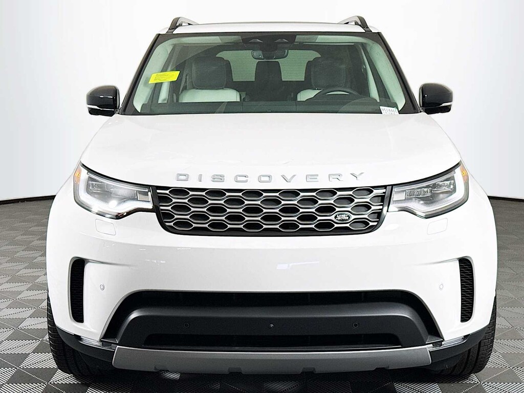 New 2025 Land Rover Discovery S SUV
