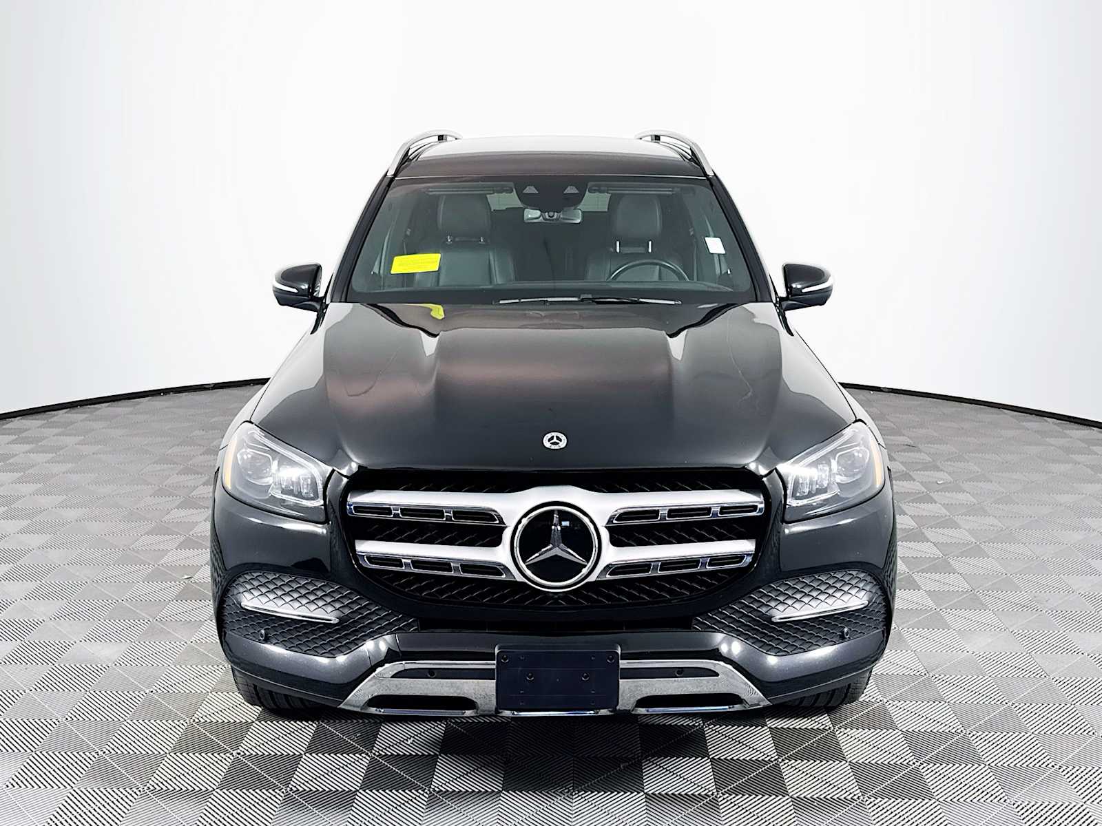 2022 Mercedes Benz GLS 450 4MATIC photo 2