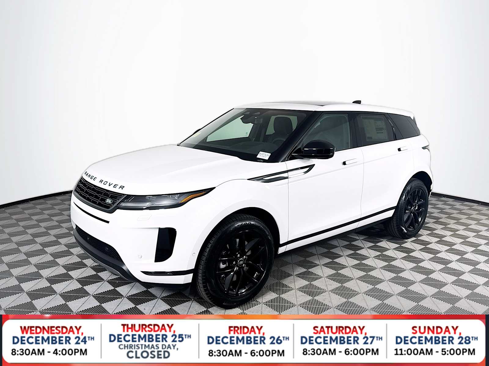 2026 Land Rover Range Rover Evoque S's photo