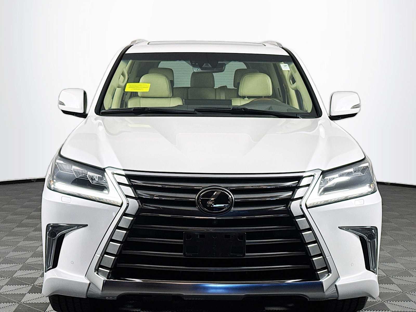 2020 Lexus LX 570 Three-Row photo 2