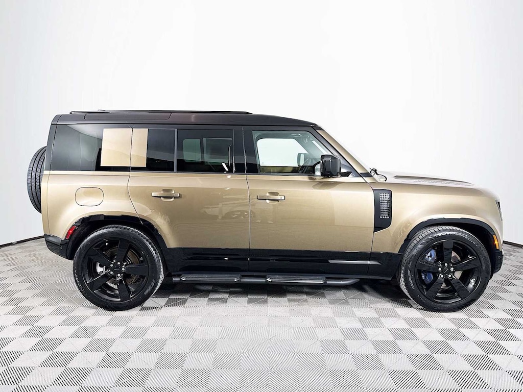 New 2026 Land Rover Defender 110 X-Dynamic SE SUV