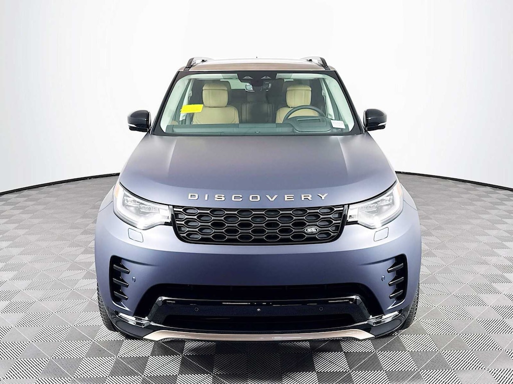 New 2026 Land Rover Discovery Tempest Edition SUV