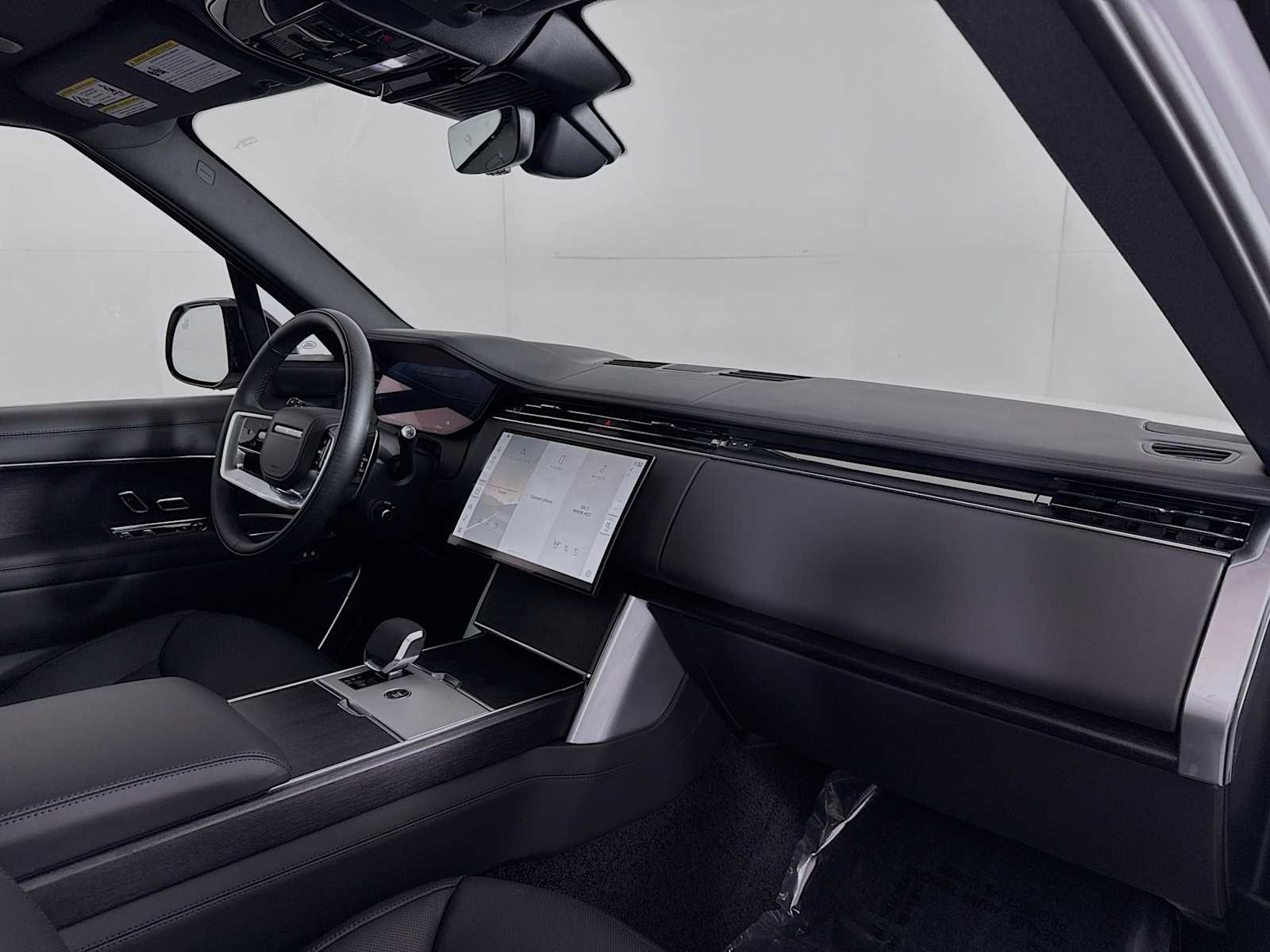 2026 Land Rover Range Rover SE - Photo 31