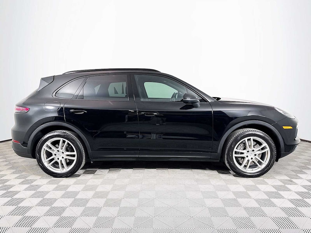 Used 2022 Porsche Cayenne SUV
