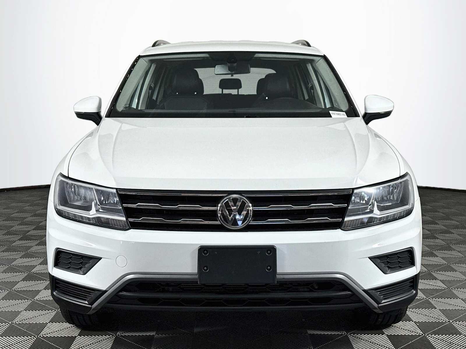 Used 2019 Volkswagen Tiguan SE with VIN 3VV2B7AX4KM051493 for sale in Boston, MA