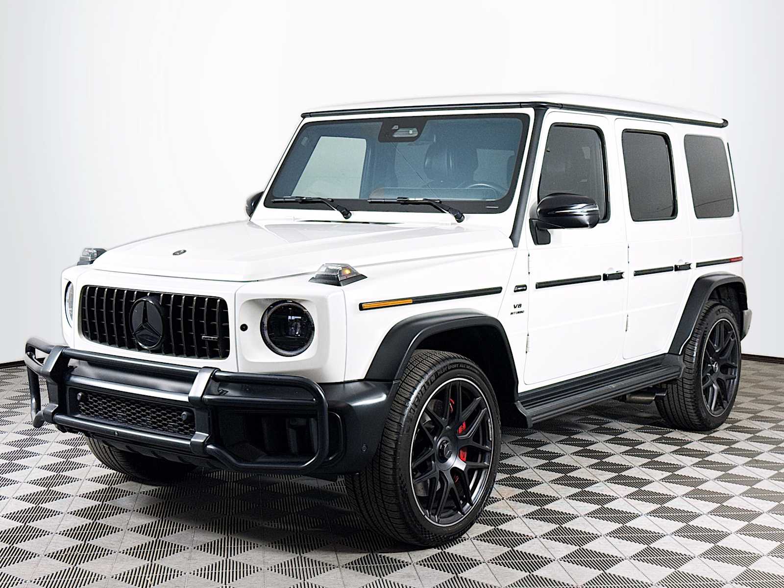 Manufaktur Moonlight White Magno 2025 Mercedes-Benz G-Class SUV / Crossover All-Wheel Drive Automatic