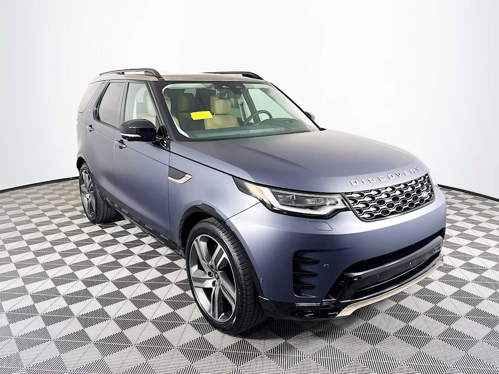 New 2026 Land Rover Discovery Tempest Edition SUV