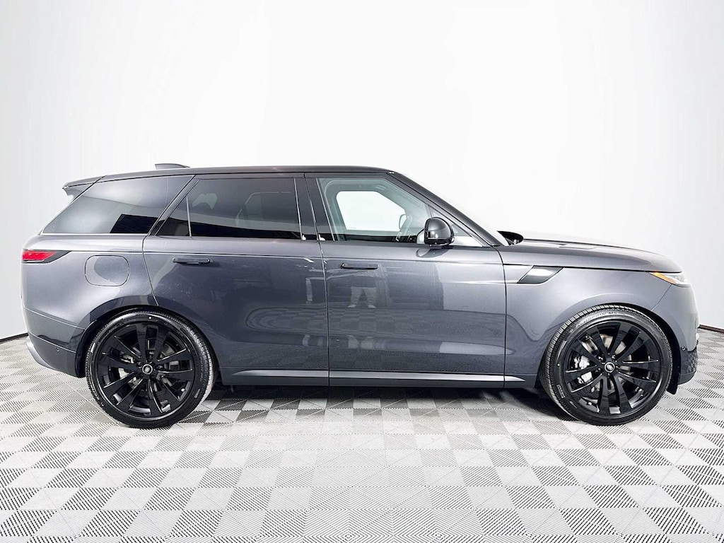 New 2025 Land Rover Range Rover Sport SE SUV
